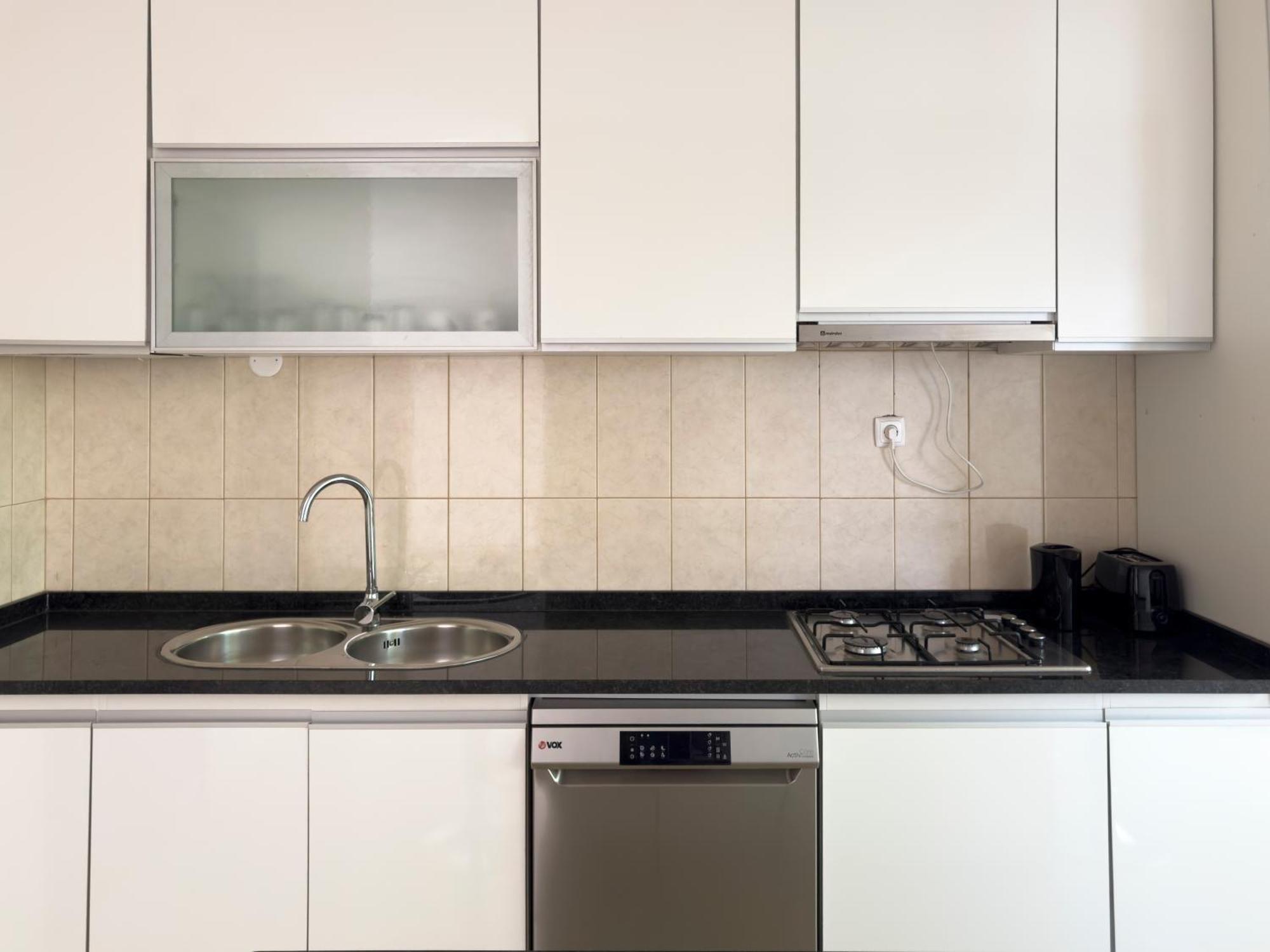 3 Bedroom Apt, Free Wifi & Ac, Cidadela - Lcgr Praia Exterior photo
